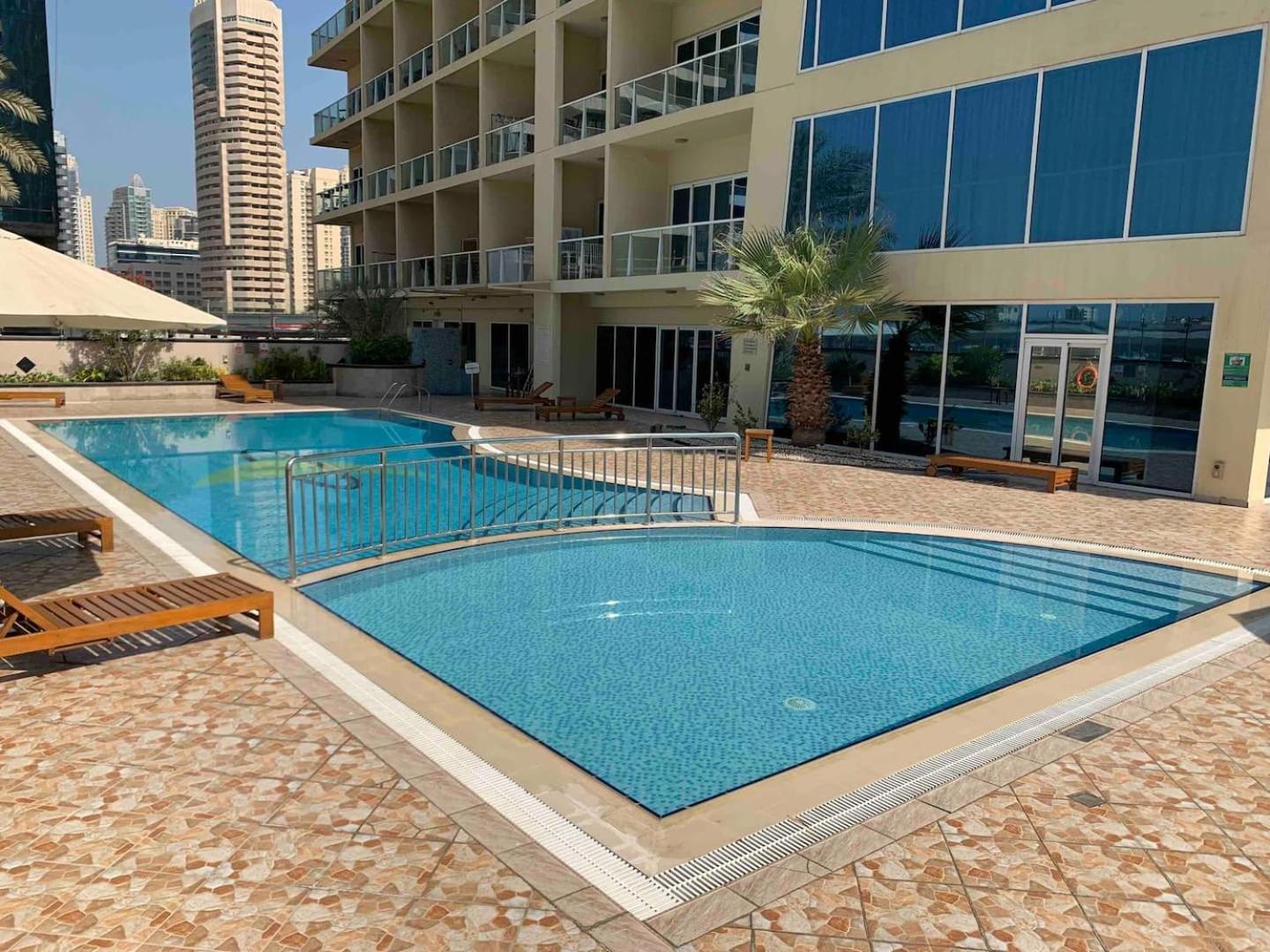 Penthouse Paradise Duplex Loft W Skyline Views Dubai
