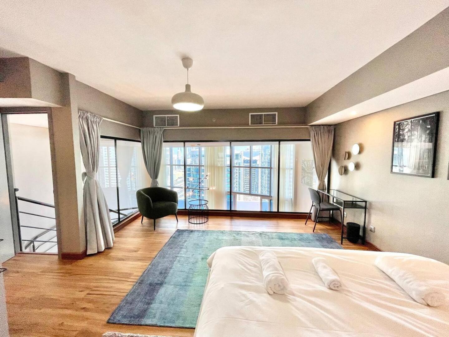 Apartment Penthouse Paradise Duplex Loft W Skyline Views *
