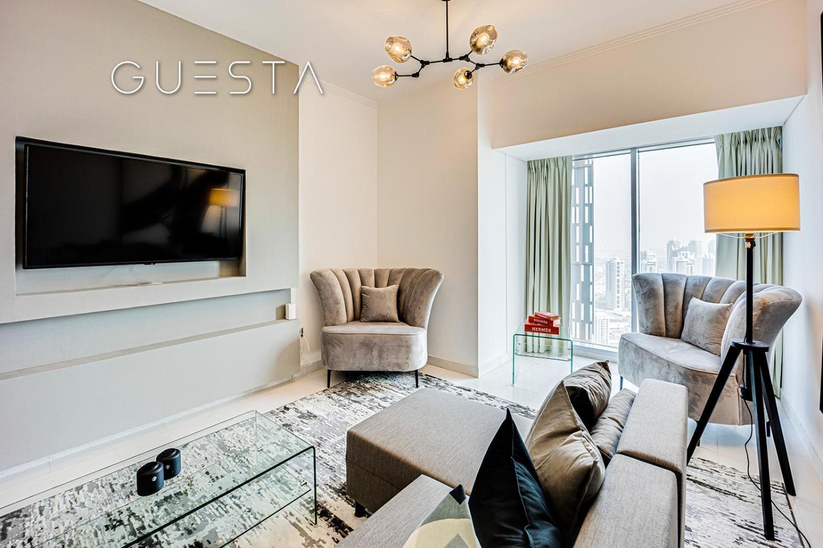 Apartment Cayan Tower, Marina