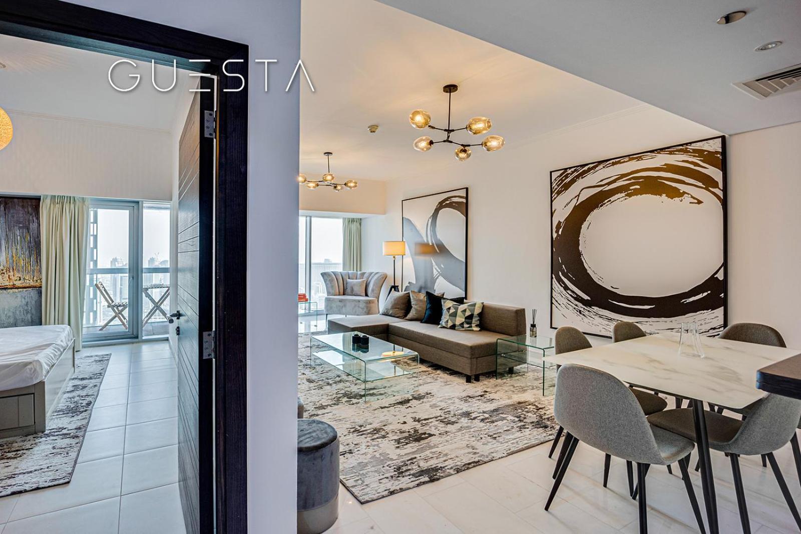 Cayan Tower, Marina Apartment Dubai
