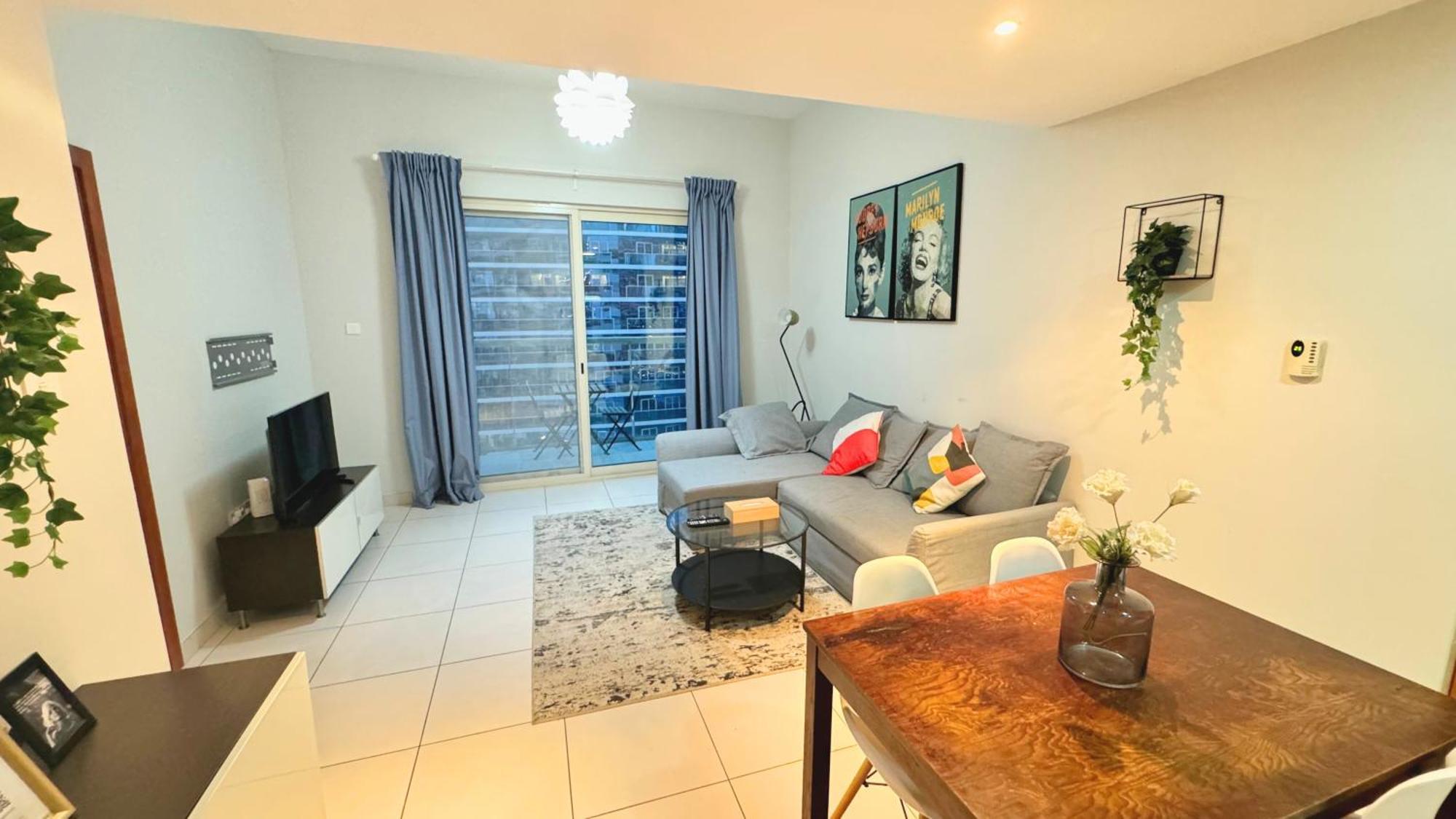 Apartment Alluring 1br Opp To Jbr Beach- Marina Views Dubai