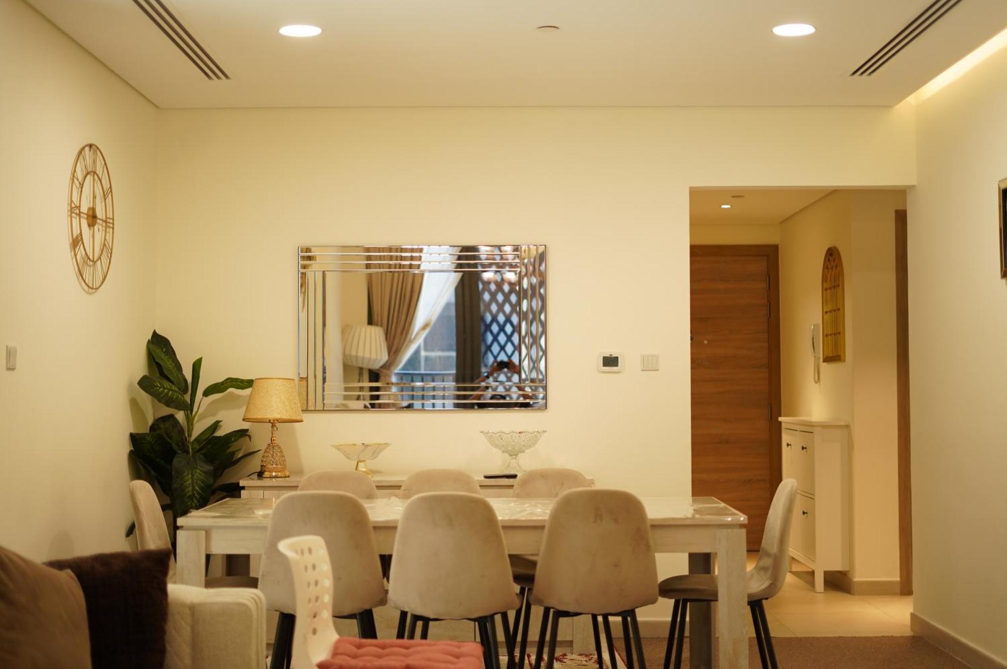 Apartment Brown Stone - Mirdif Hills Airport Dubai