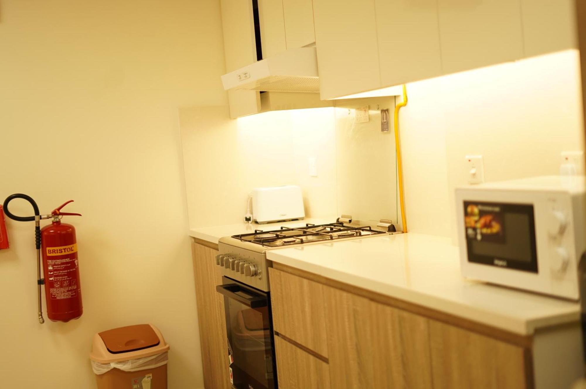 Apartment Brown Stone - Mirdif Hills Airport *