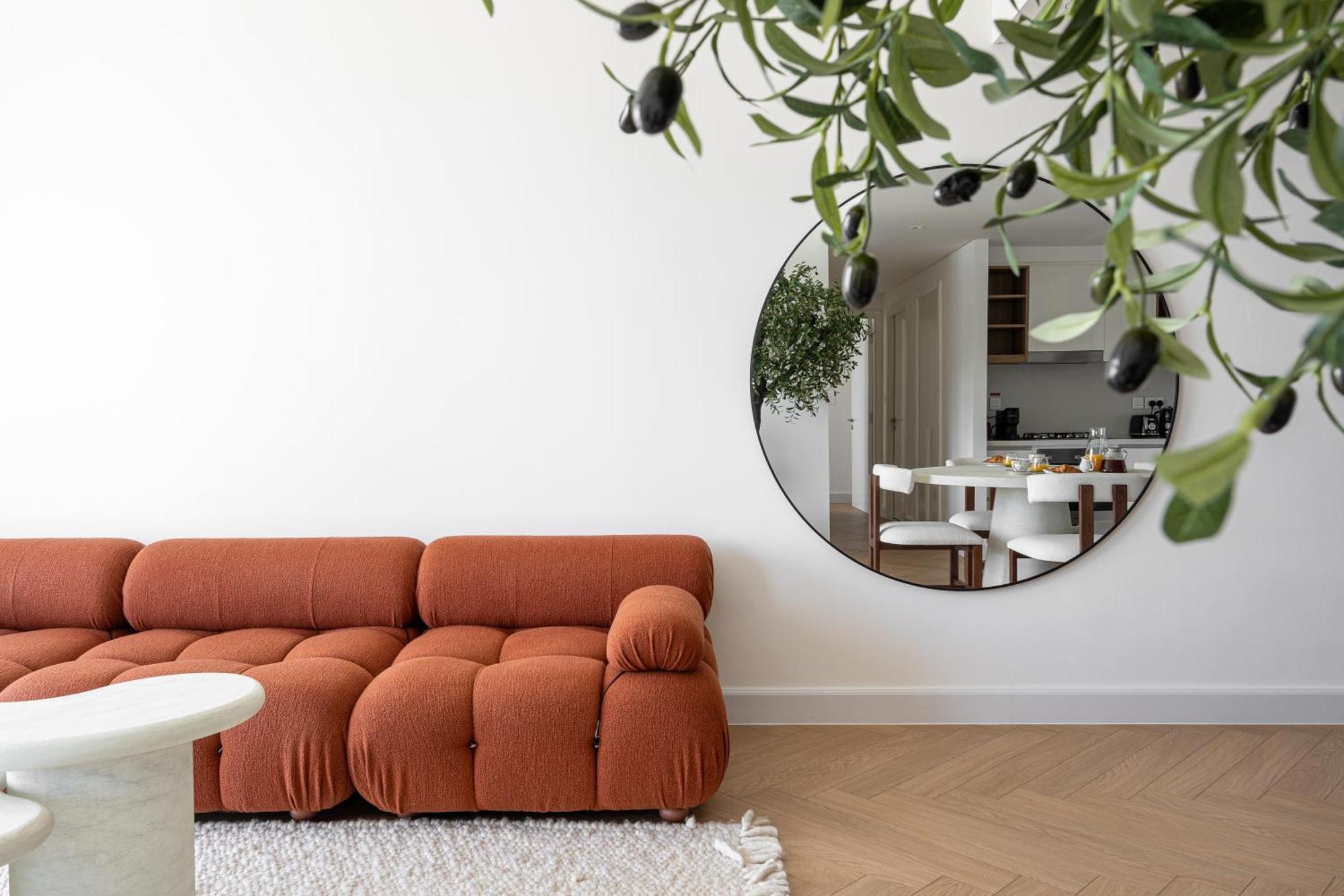 Th-homes Designed Downtownview Daire