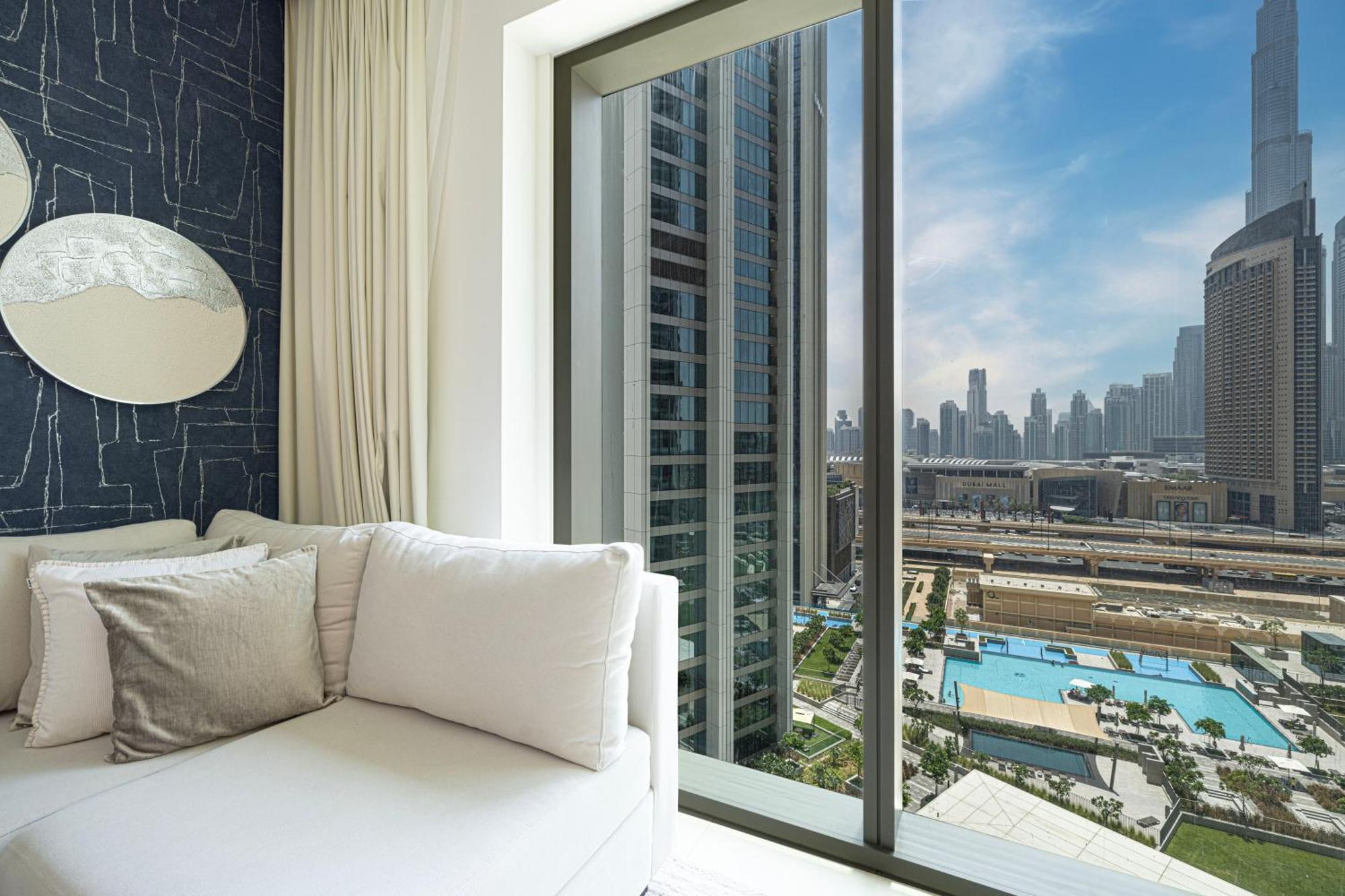 Apartment Full Burj Khalifa View 2br With Mall Connection In Downtown *