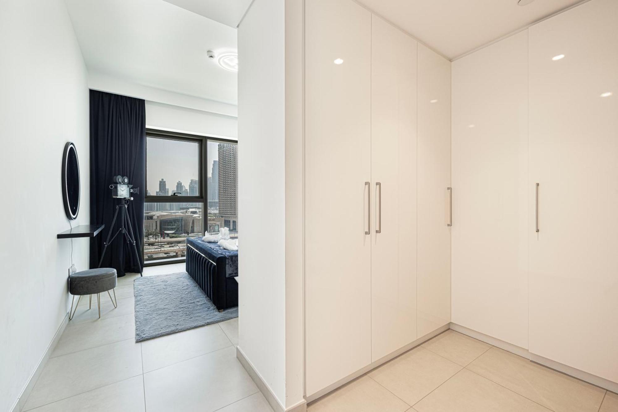 Full Burj Khalifa View 2br With Mall Connection In Downtown