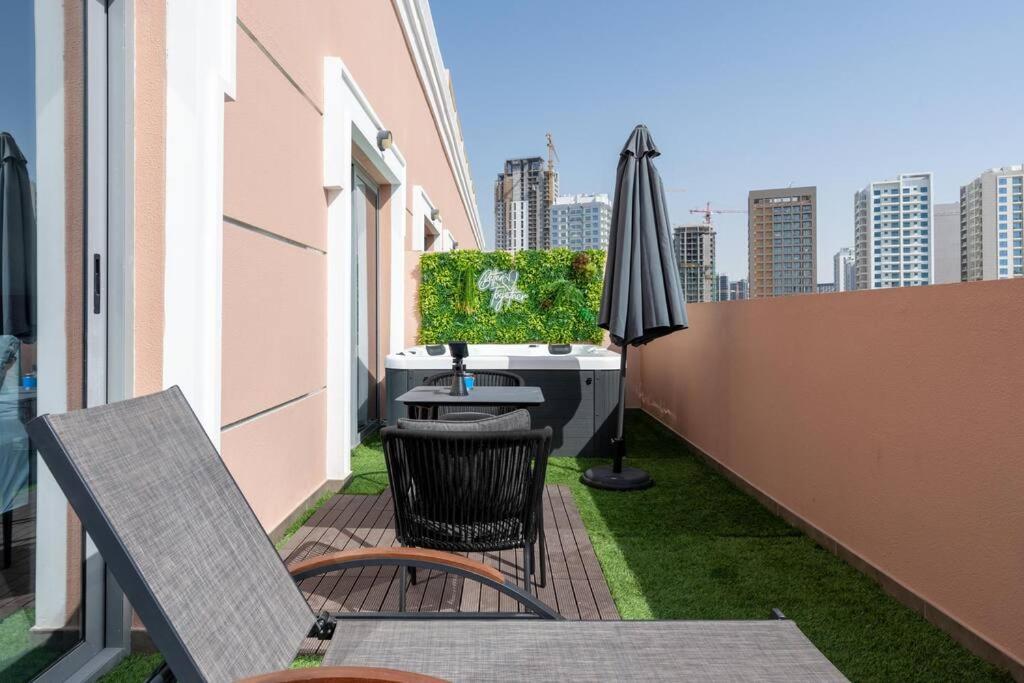 Apartment Private Jacuzzi - 1 Bedroom - Jvc Dubai
