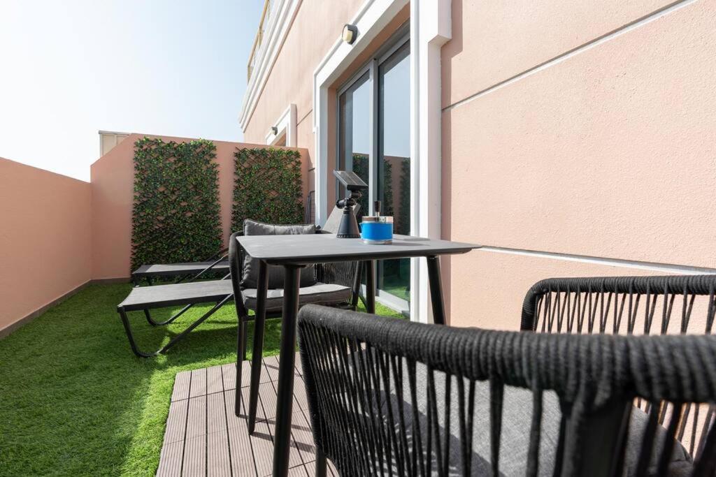 Apartment Private Jacuzzi - 1 Bedroom - Jvc