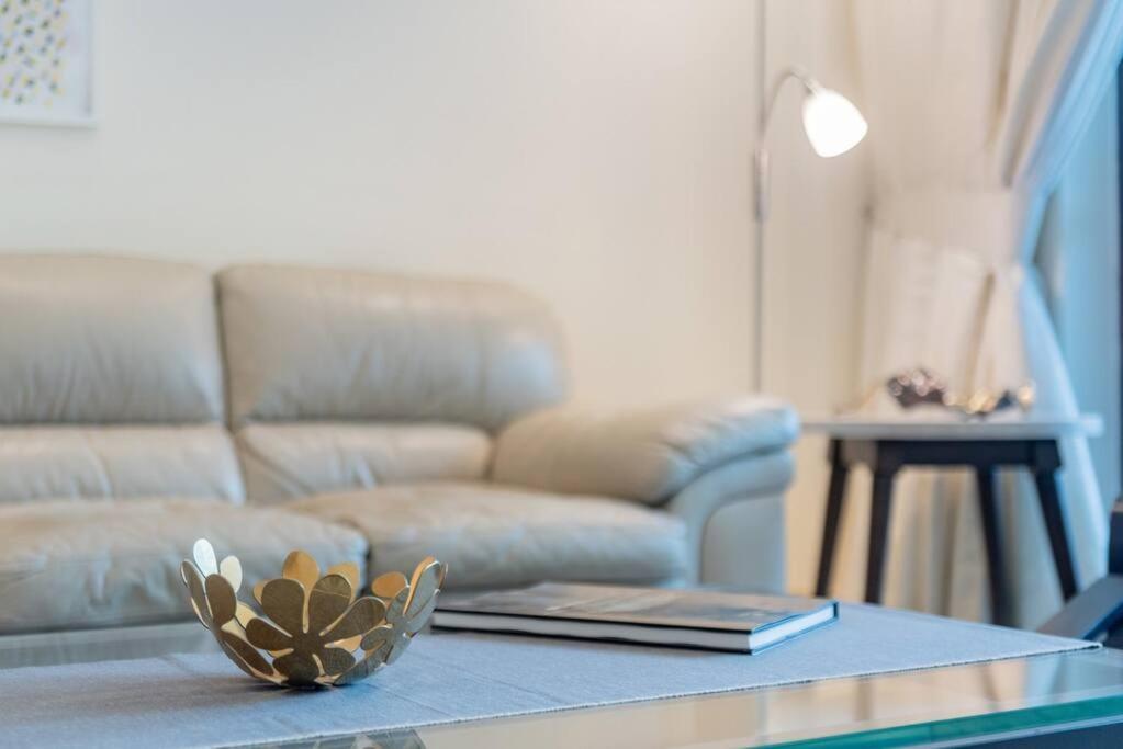 Daire First Class 3br Blissful Fountain Escape Dubai