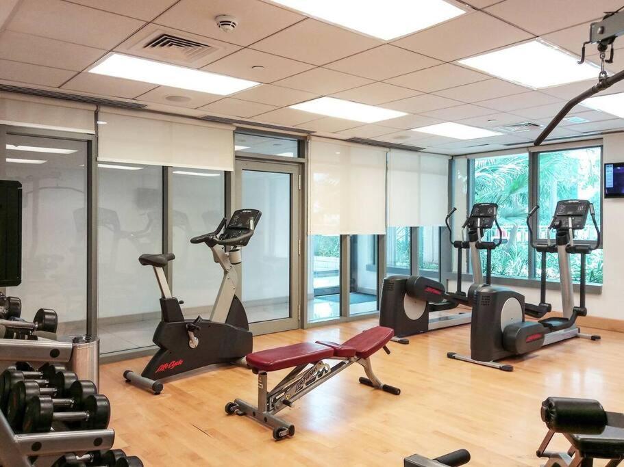 First Class Premium And Stylish Apartment