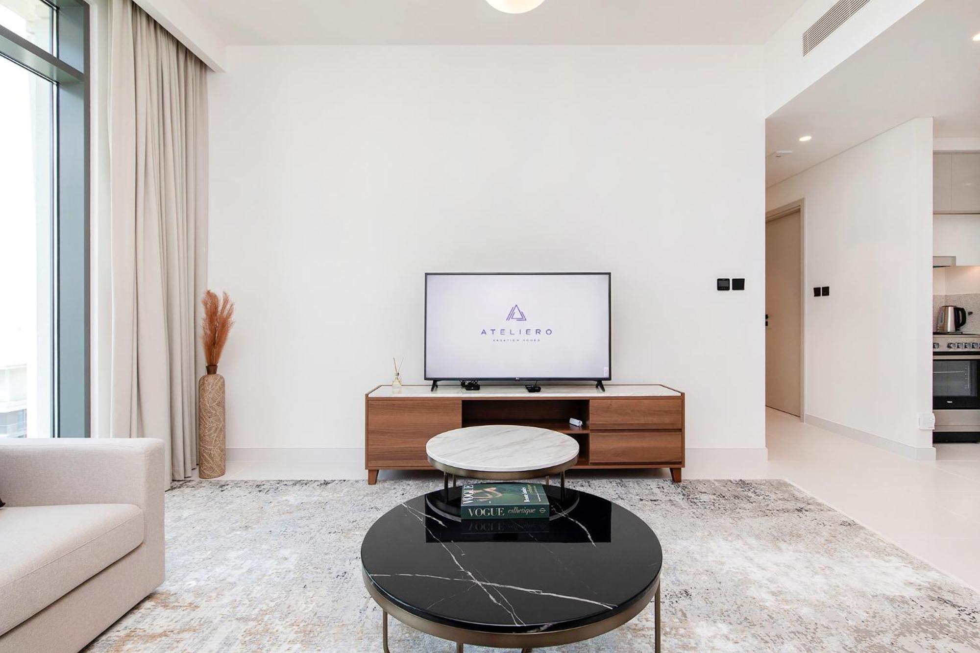 Chic In Marina Vista Emaar Beachfront Apartment