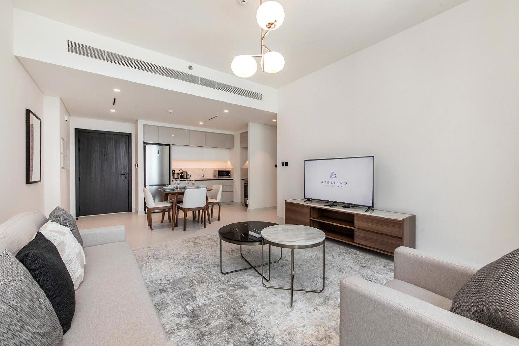 Chic In Marina Vista Emaar Beachfront Apartment