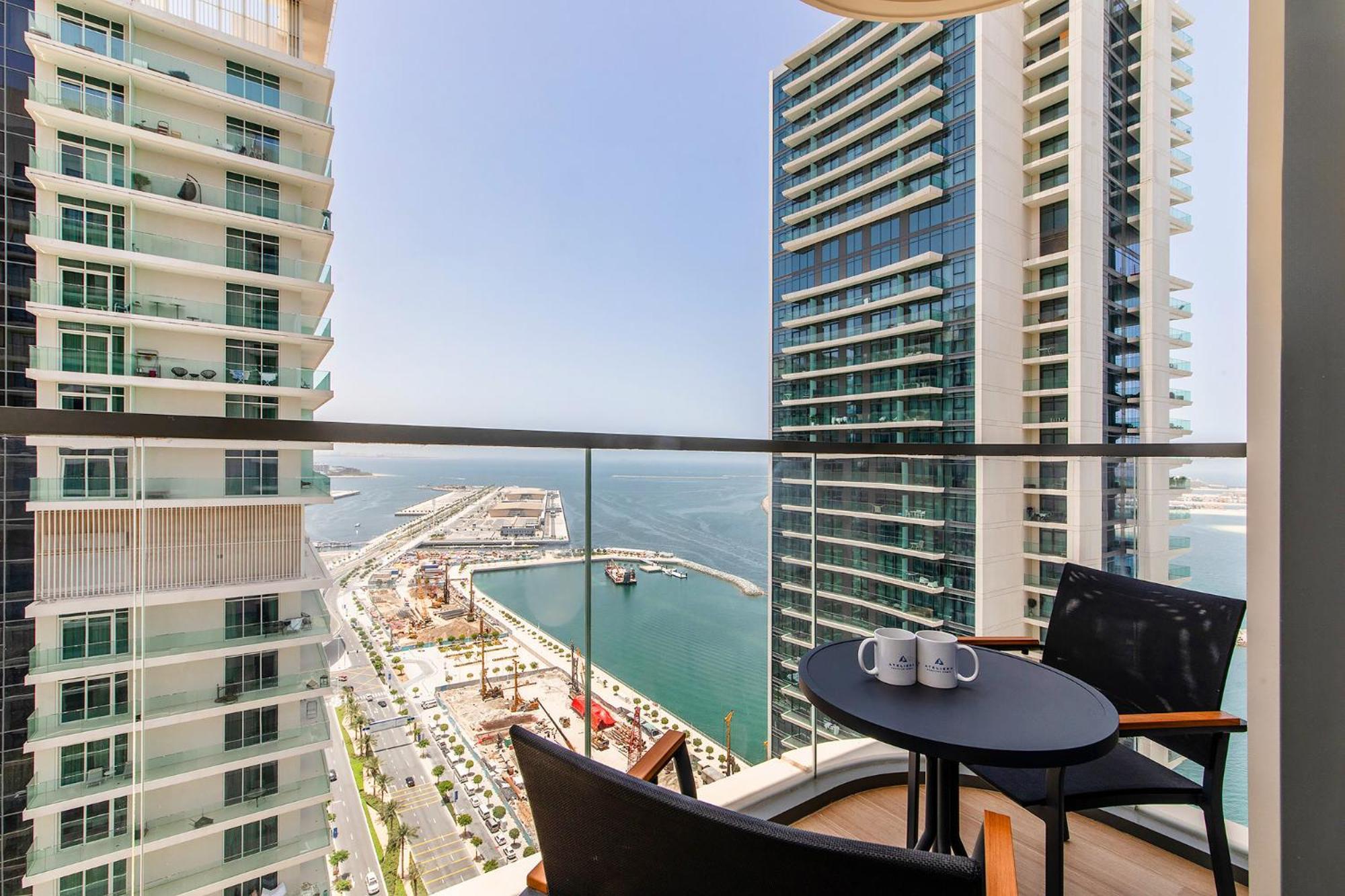 Chic In Marina Vista Emaar Beachfront Apartment *