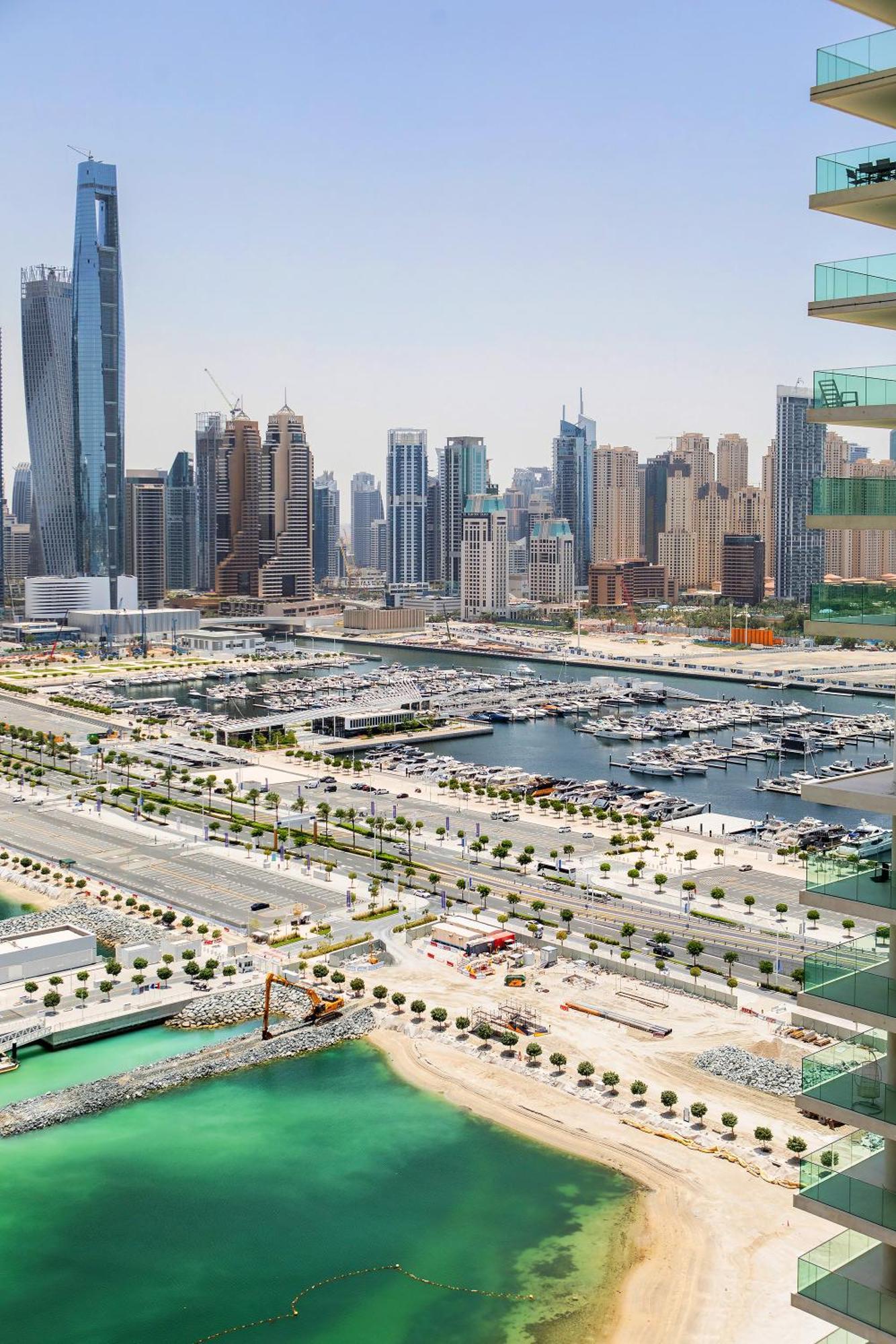 Chic In Marina Vista Emaar Beachfront Dubai