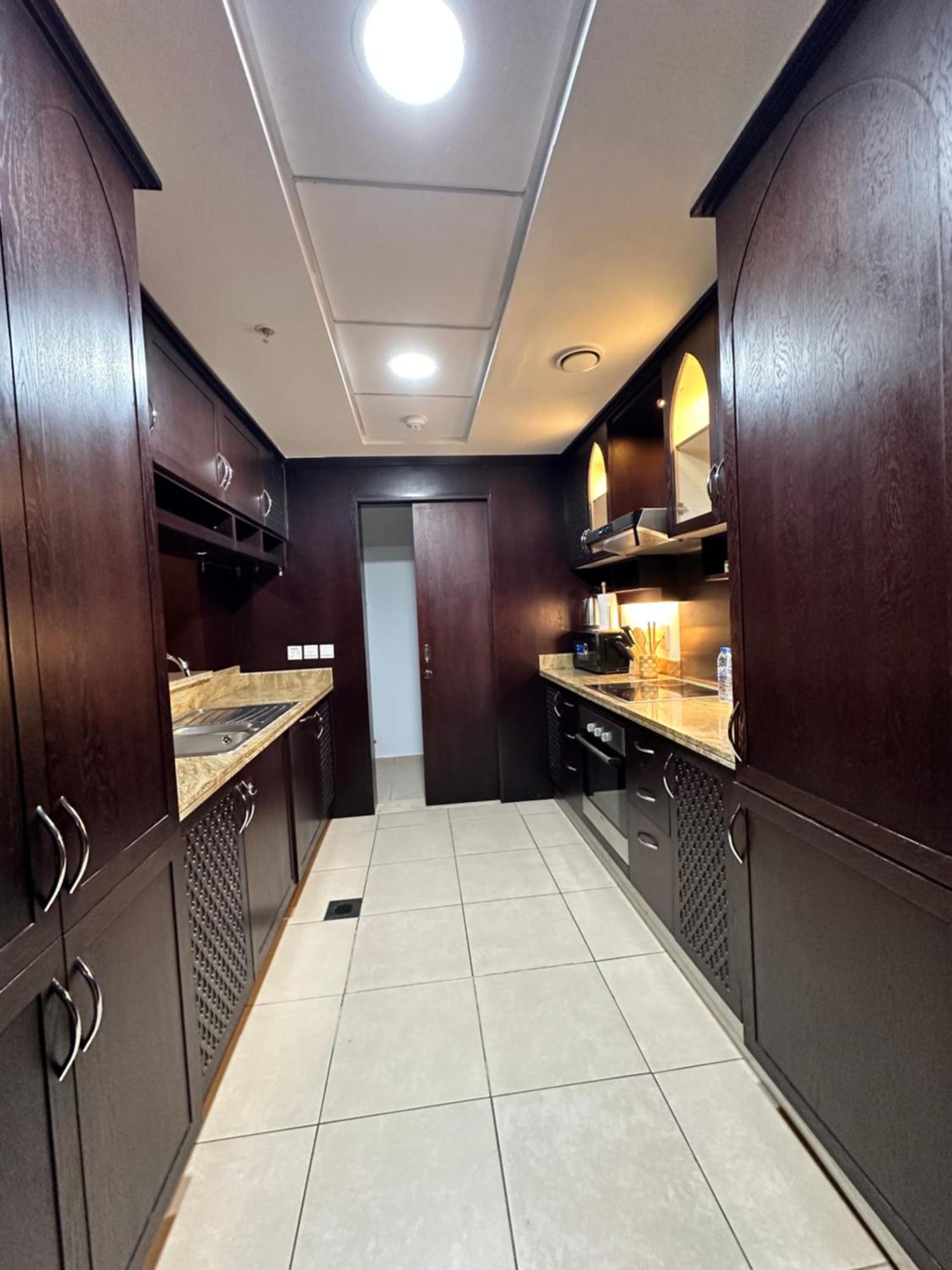 The Residences 1 - Luxury 1br In Downtown - 2 Mins Walk To Burj Khalifa & Mall Daire *