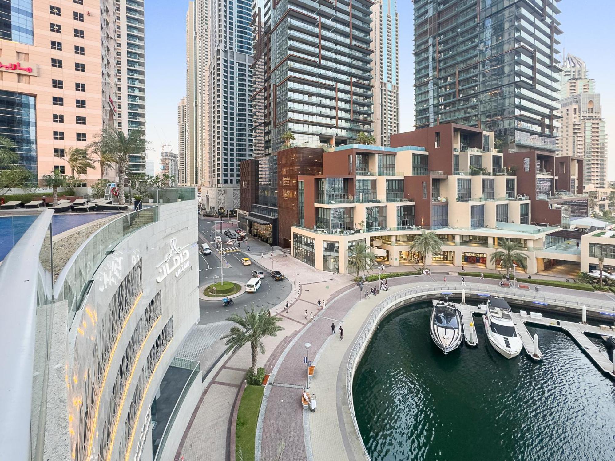 First Class 2br Elevated Luxury With Terrace *