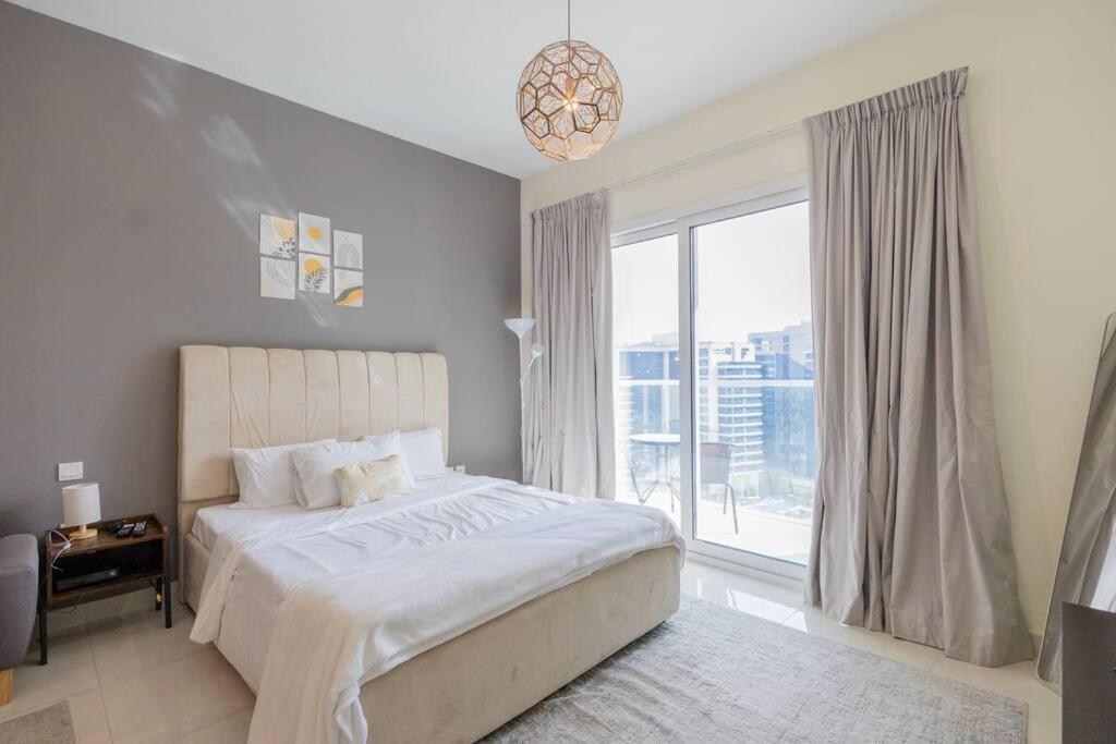 In Downtown Apartment