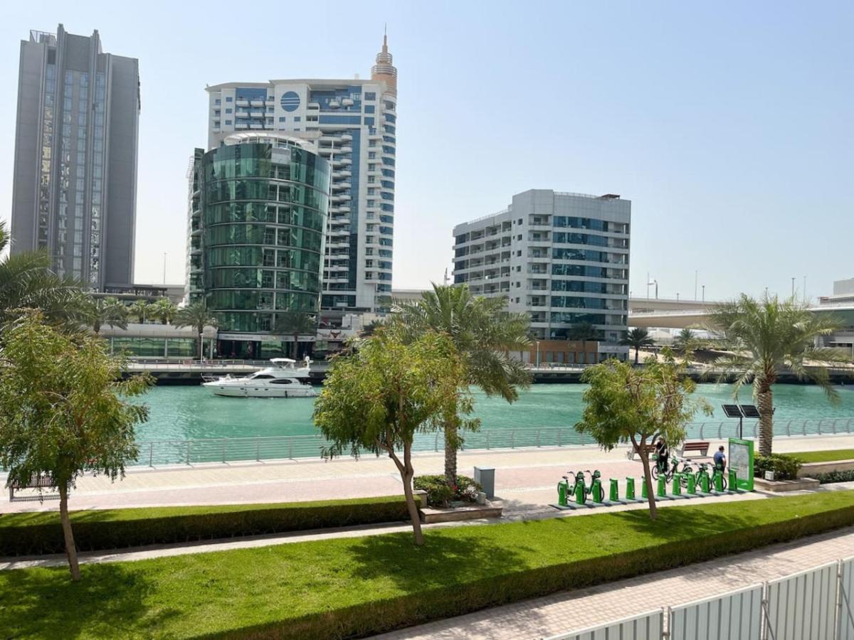 Apartment 2 Bedroom Escape With Relaxing Marina Views Dubai
