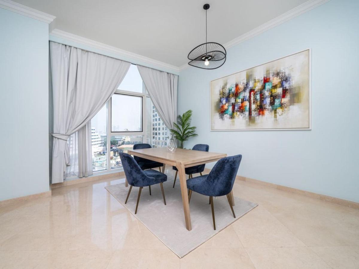 Apartment 2 Bedroom Escape With Relaxing Marina Views Dubai