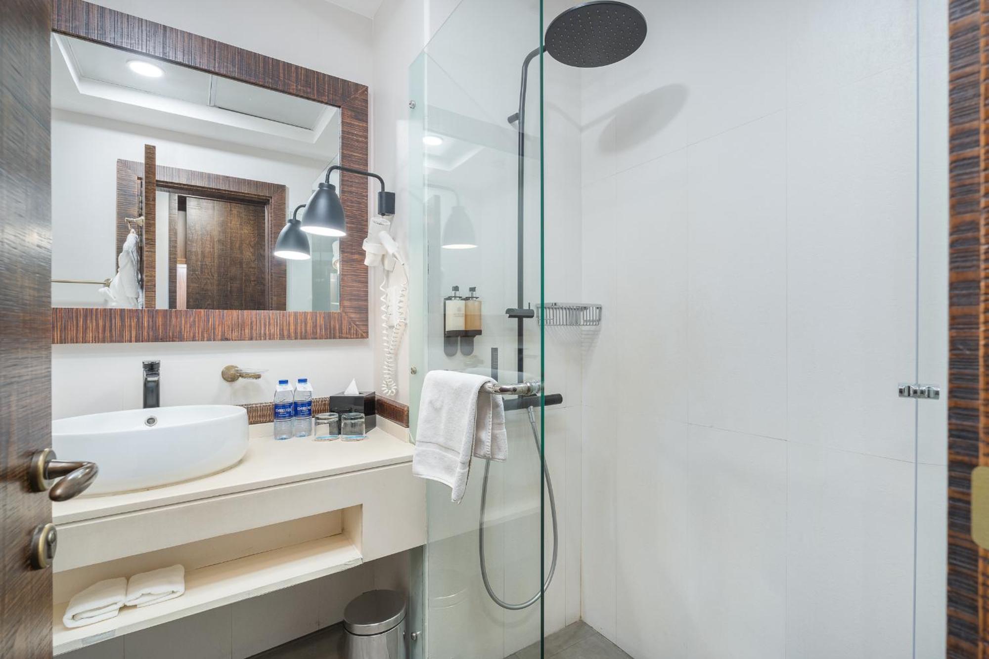Walk Boutique Jumeirah Hotel 3*