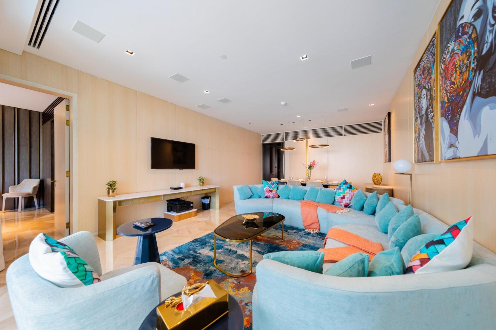 Apartment Eden's Homes & - Five Palm Residences *