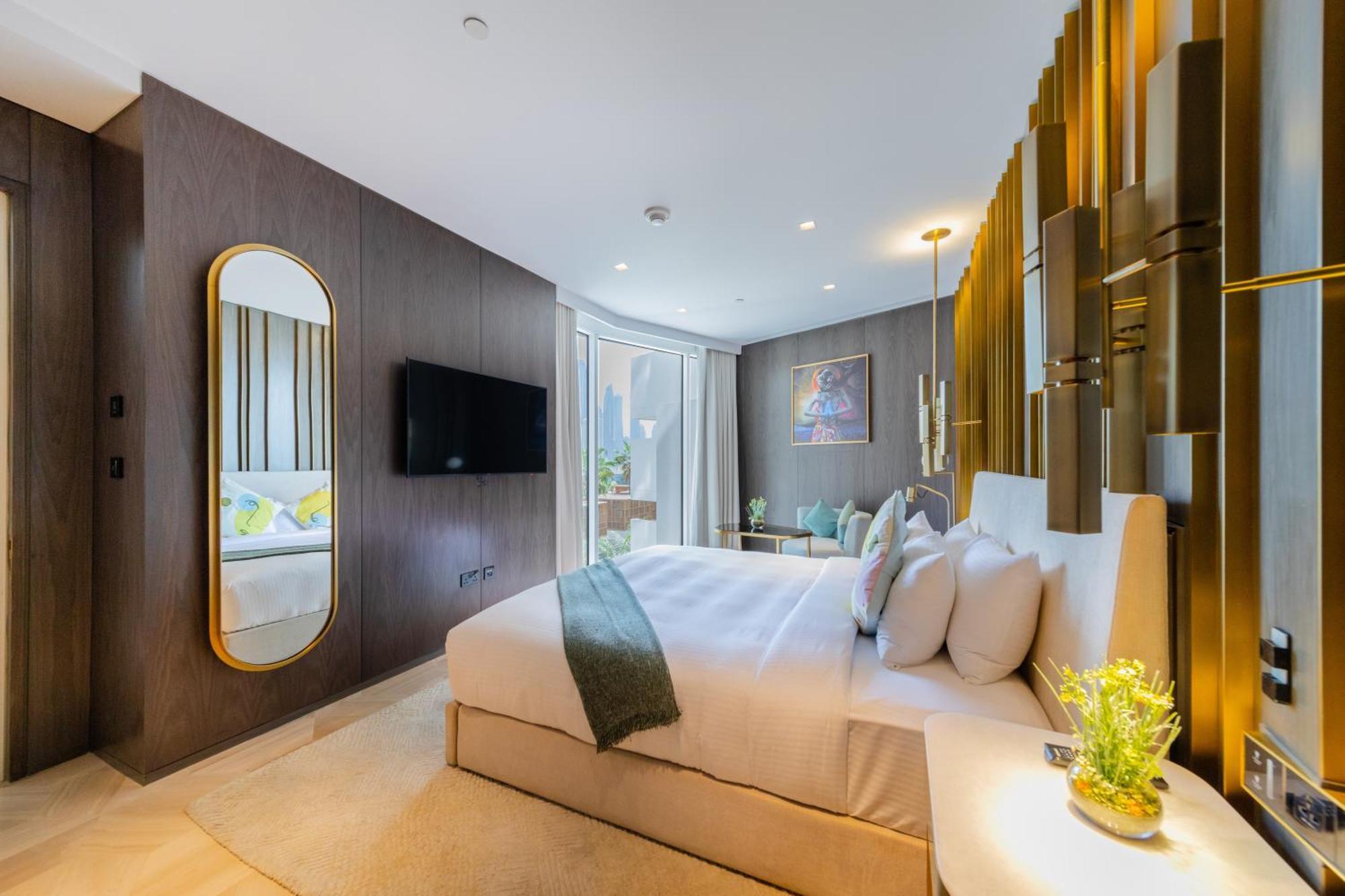 Apartment Eden's Homes & - Five Palm Residences
