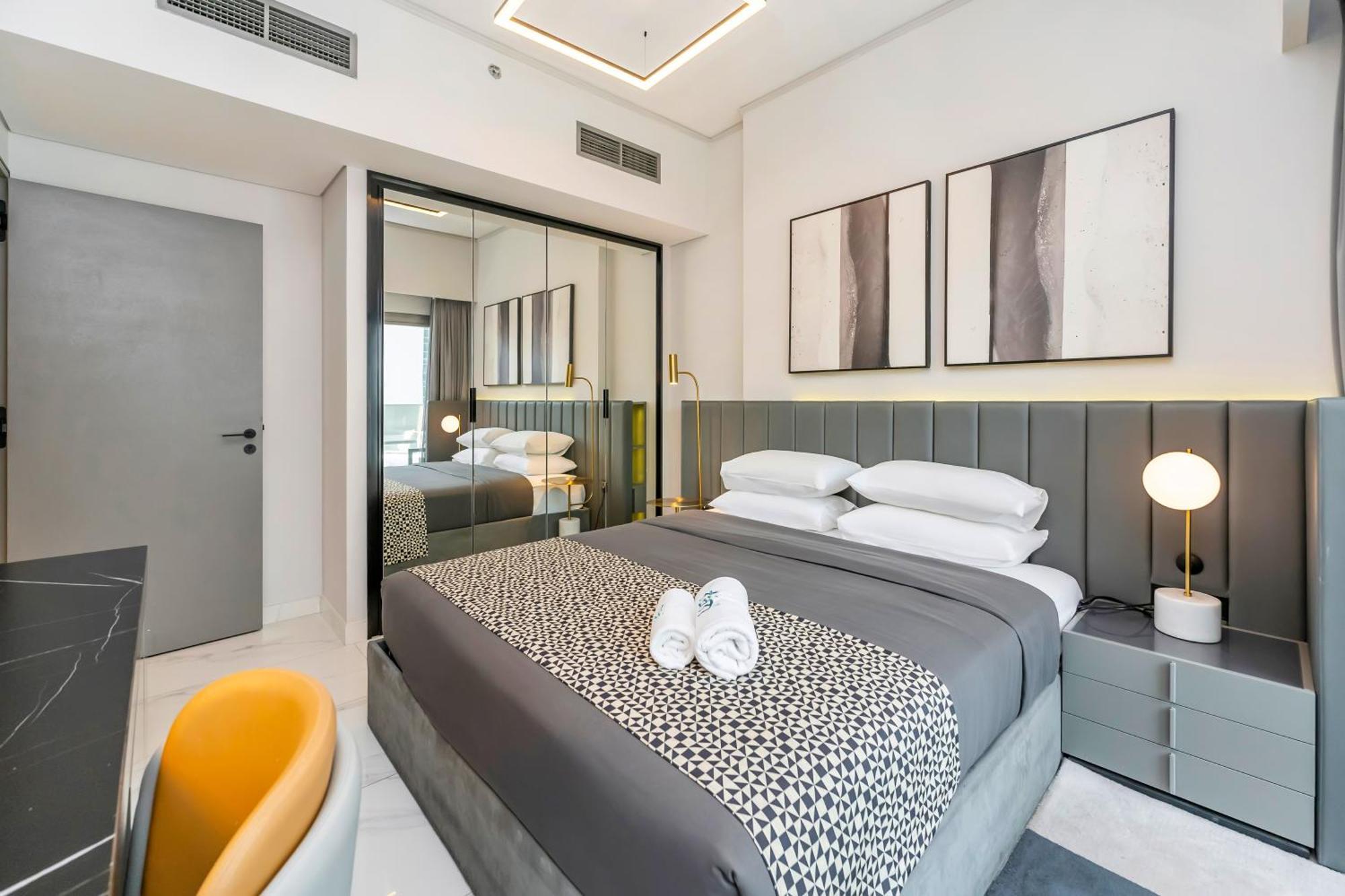Fam Living - Mag318 - Business Bay *