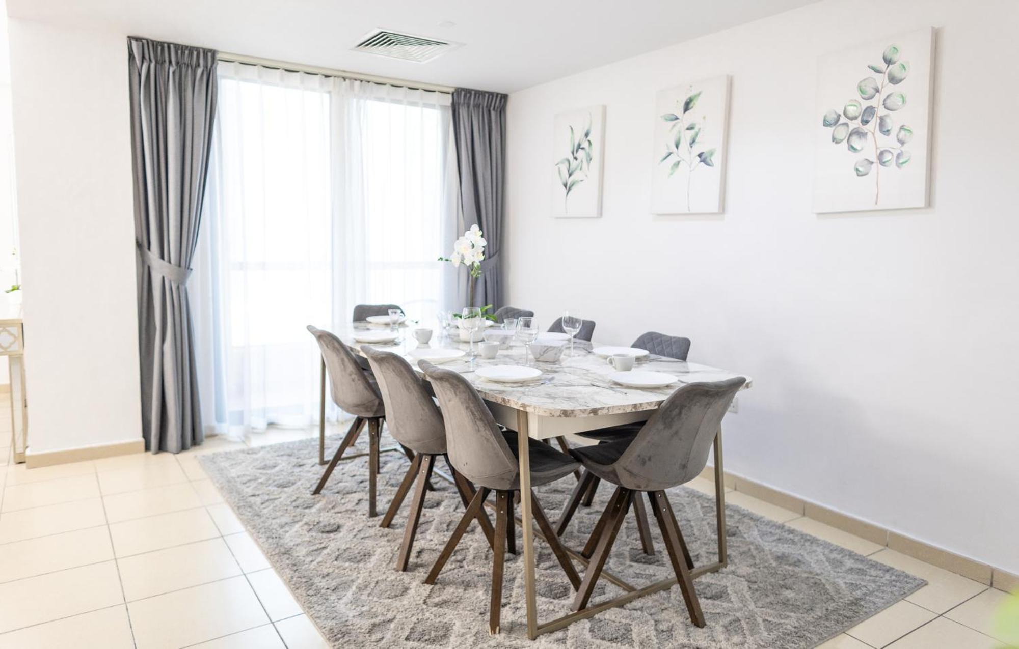 Happy Season - Jbr Apartments, Beach Front, Top Furnished Apartment
