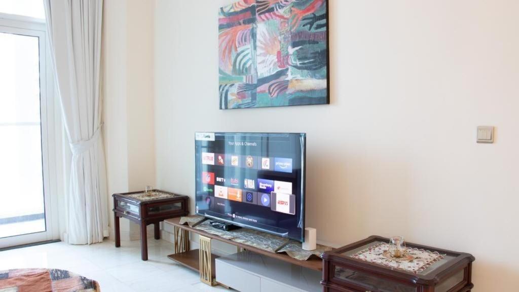 Apartment Aws Homes - Luxury Living Besides Canal