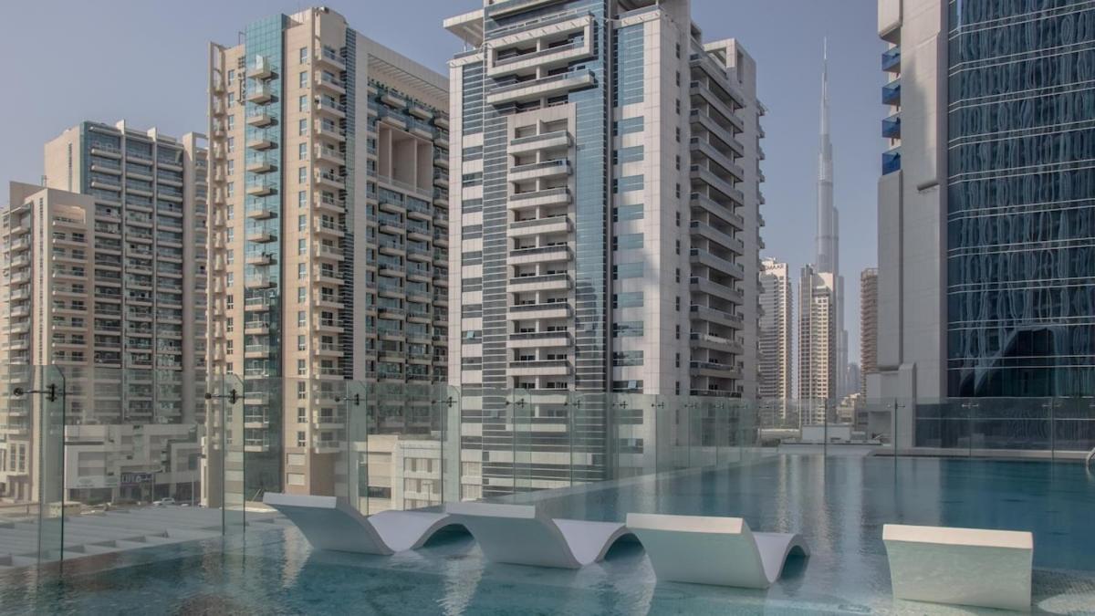 Aws Homes - Luxury Living Besides Canal