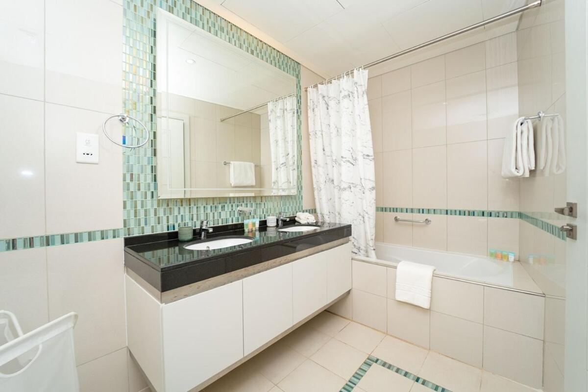 Aws Homes - Unique Views At Damac Heights Daire