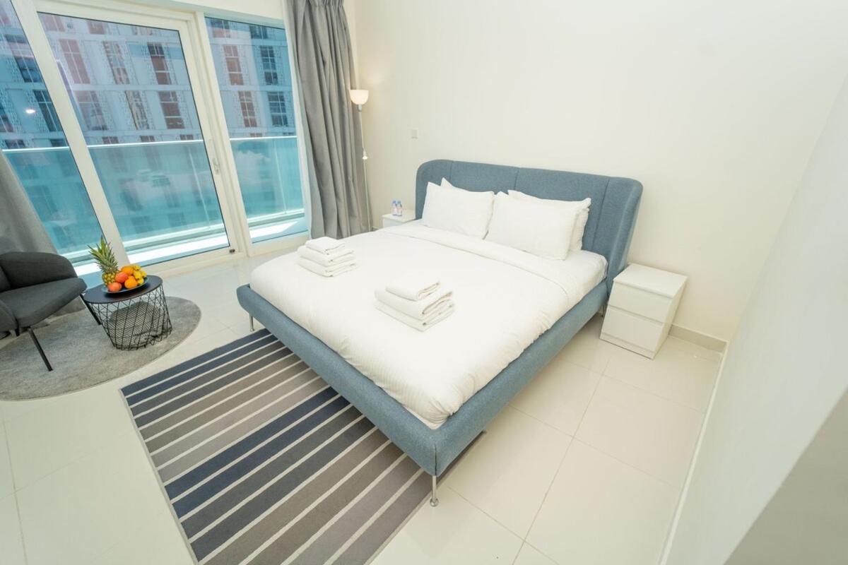 Aws Homes - Unique Views At Damac Heights * Dubai