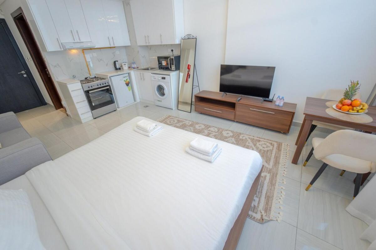 Apartamento Aws Homes - Fully Equipped Cozy Dubai