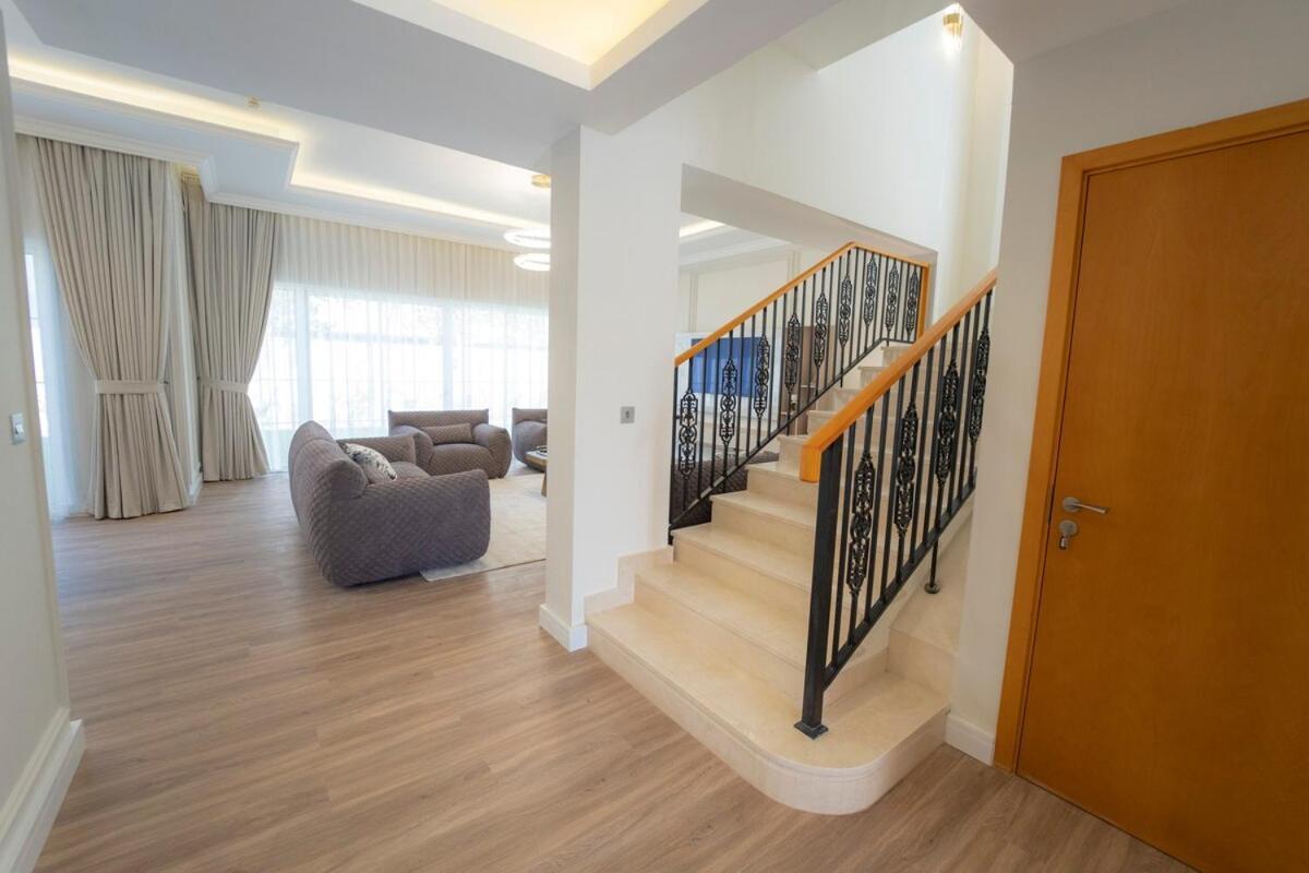 Aws Homes - Luxury 4br + Maid