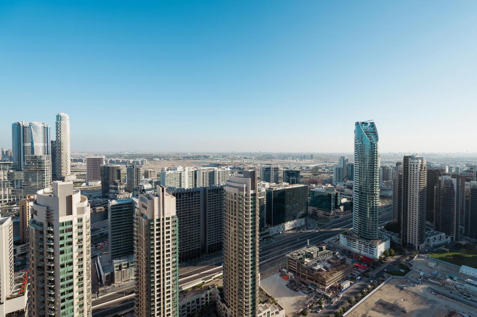 Prime Retreats @ Burj Royale By Emaar Daire