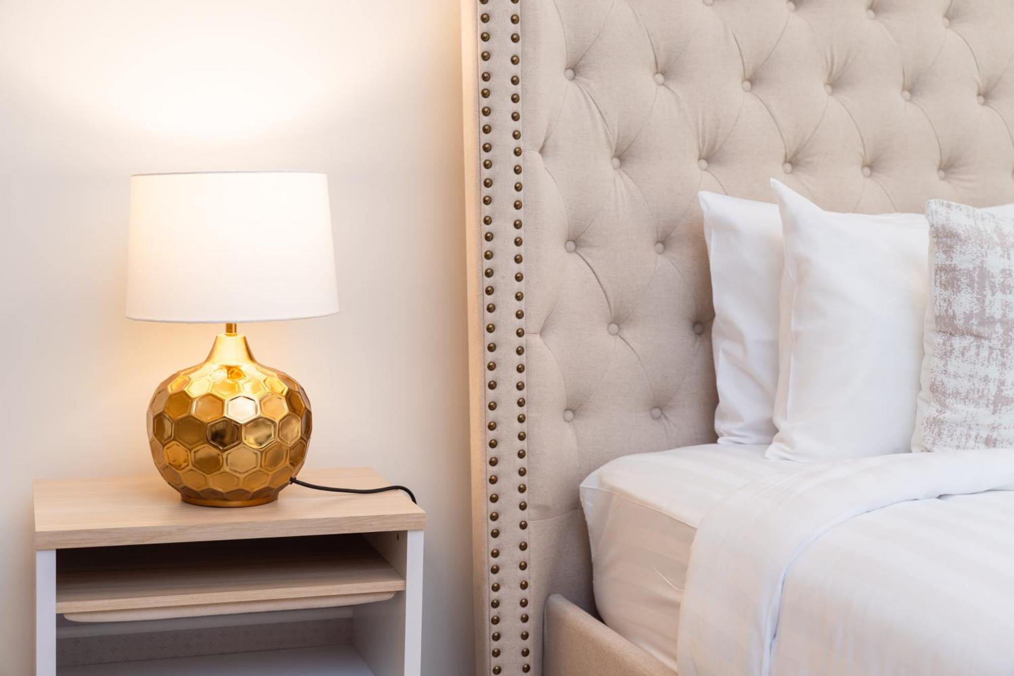 Daire Prime Retreats @ Burj Royale By Emaar *
