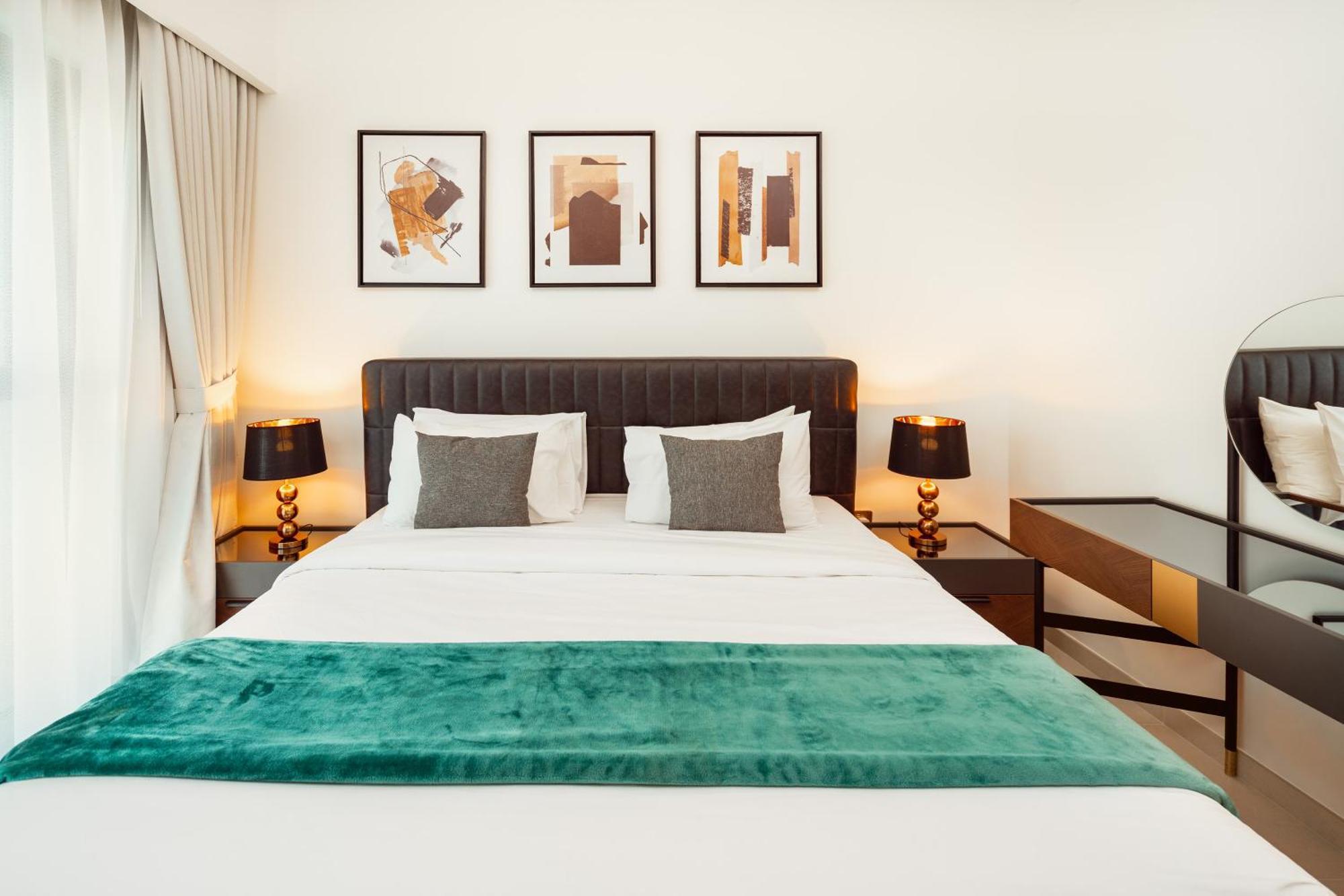 Daire Prime Retreats @ Burj Royale By Emaar