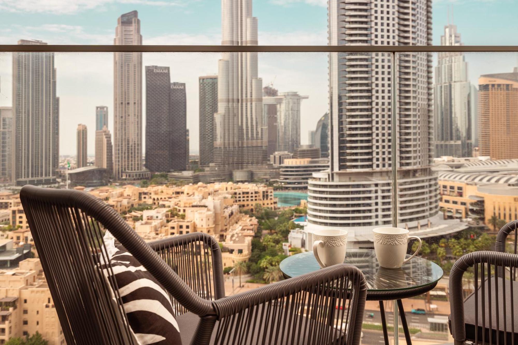 Prime Retreats @ Burj Royale By Emaar Daire
