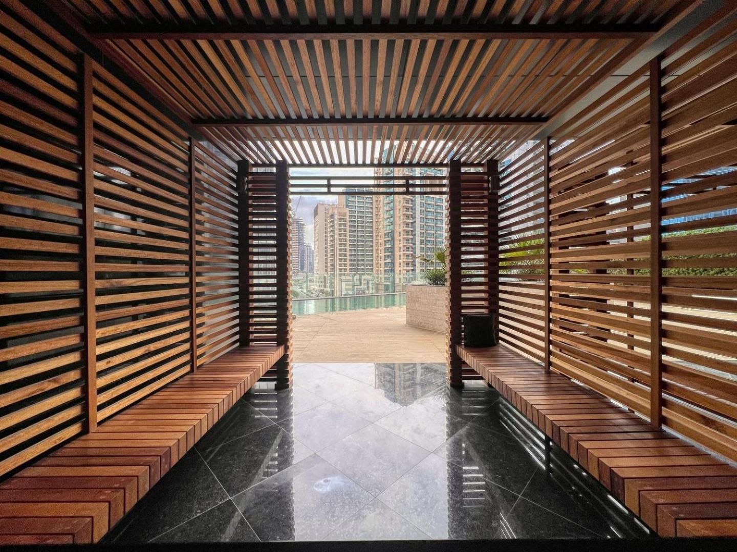 Guestready - Lavish With Burj Khalifa Views