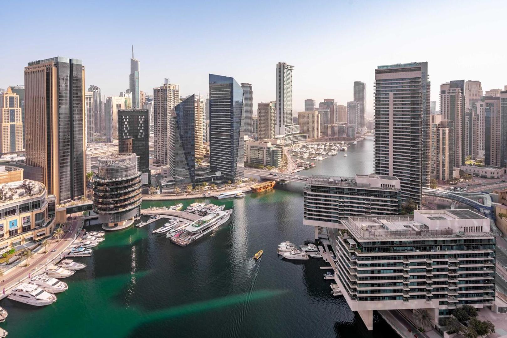 Daire Guestready - Full Marina View At Bay Dubai