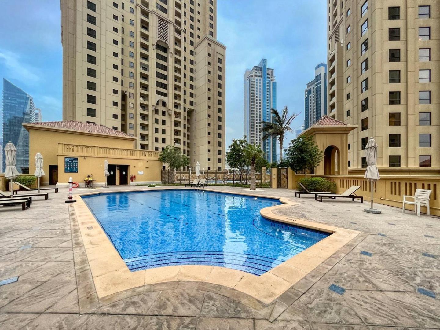 Guestready - Beachside Escape Near Marina * Dubai