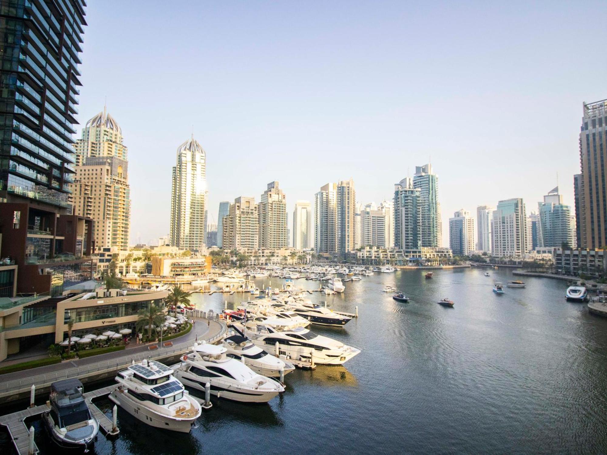 Urban Retreat: Sea View In Marina * Dubai