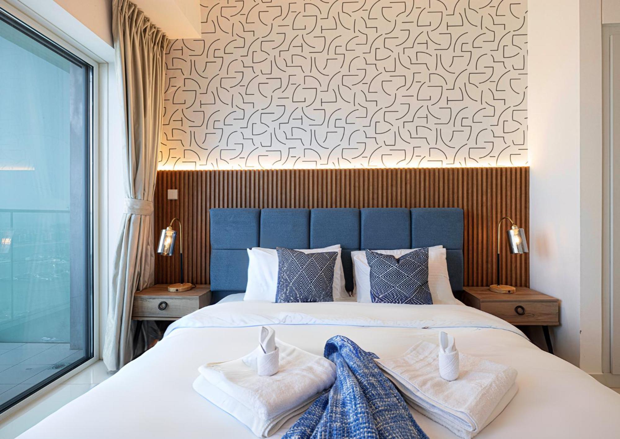 Daire Luxe Sea View High Floor 1 Bedroom In Marina By Maxx Value Homes