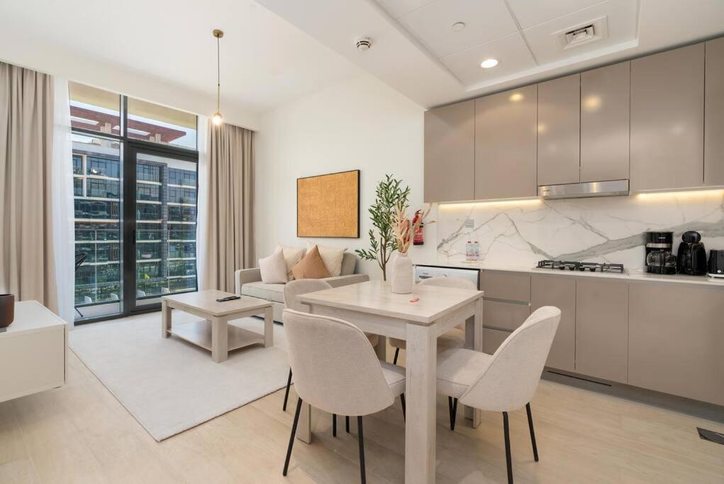 1 Bedroom - 12min From Downtown - Azizi Riviera - Dubai