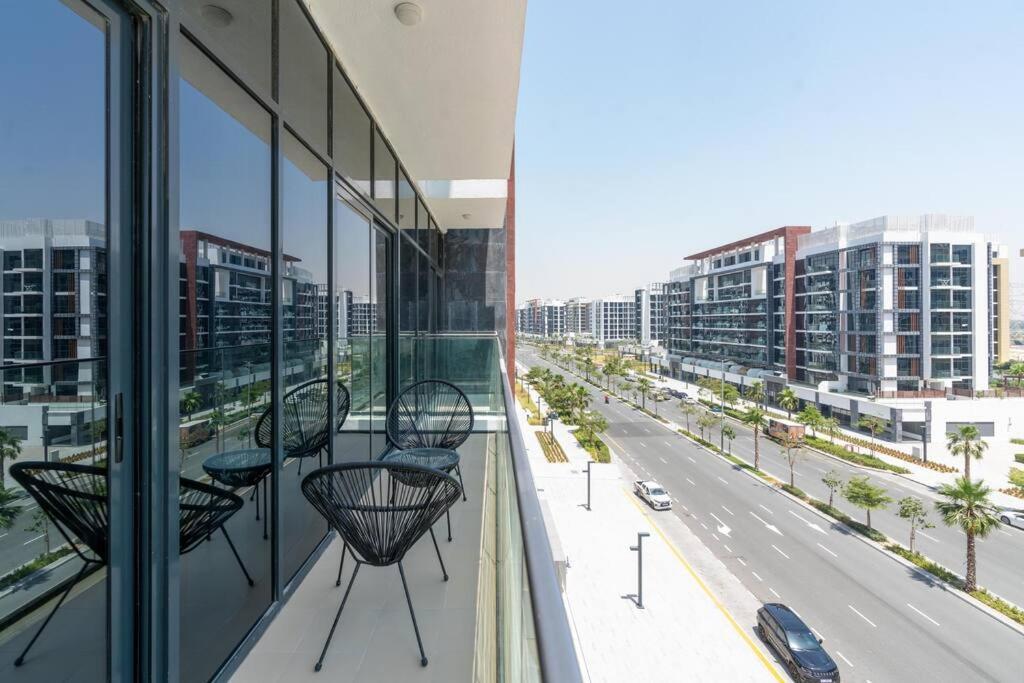 1 Bedroom - 12min From Downtown - Azizi Riviera - * Dubai