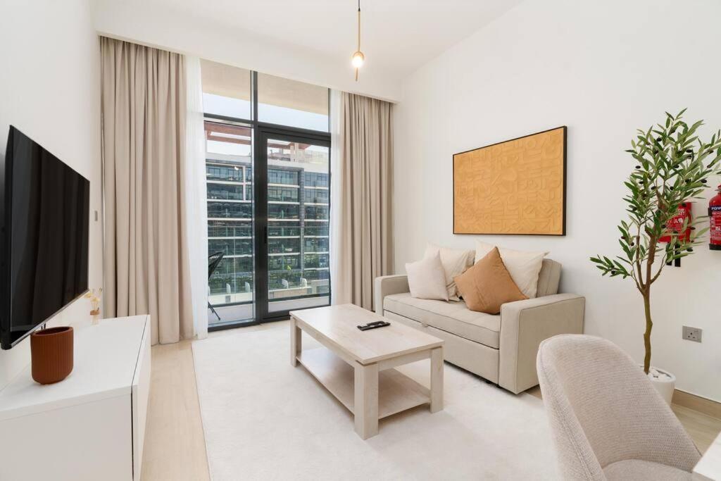 1 Bedroom - 12min From Downtown - Azizi Riviera -