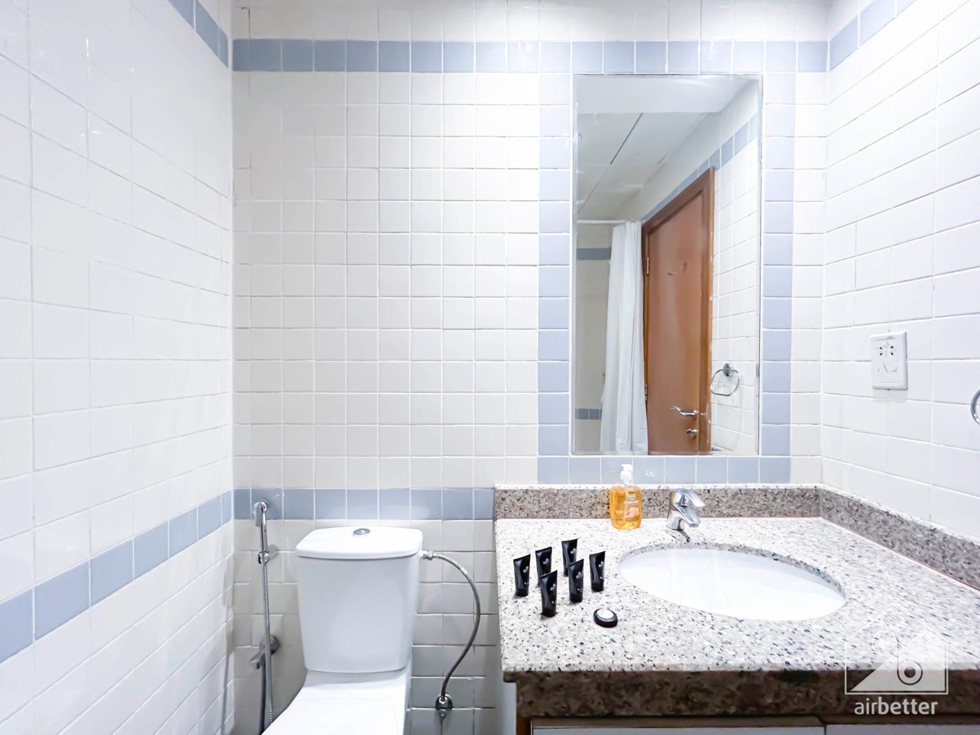 Luxury At Madison 2bedroom Balcony Apartment Dubai
