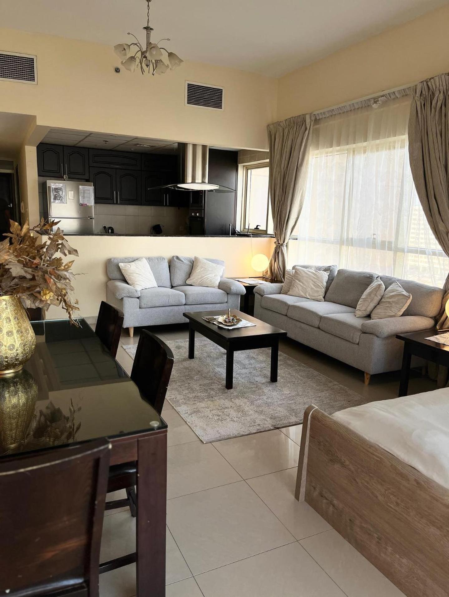 Ashri Hh, In Jvc Apartment Dubai