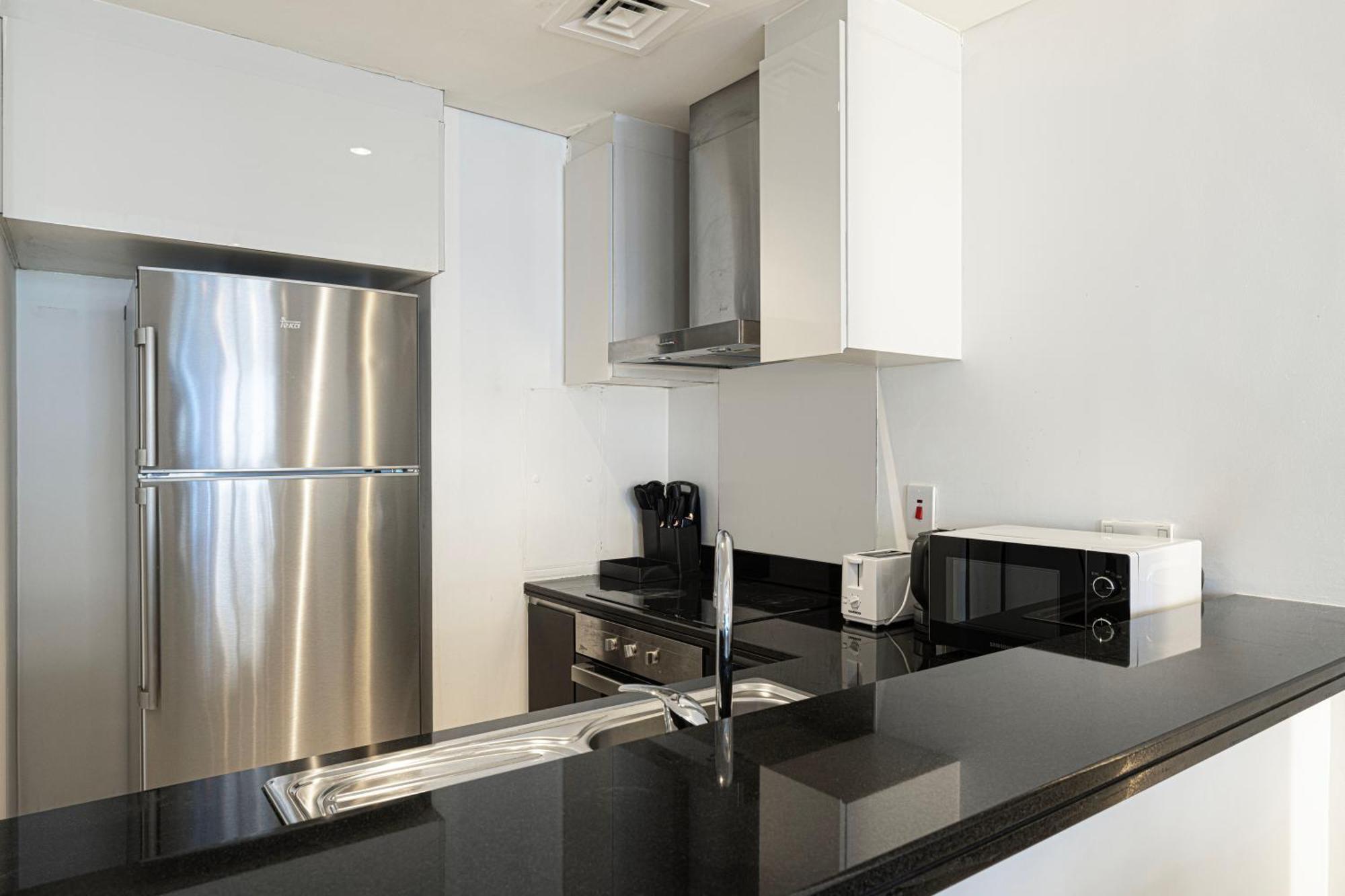 Luxe Sea View High Floor 1 Bedroom In Marina By Maxx Value Homes Daire