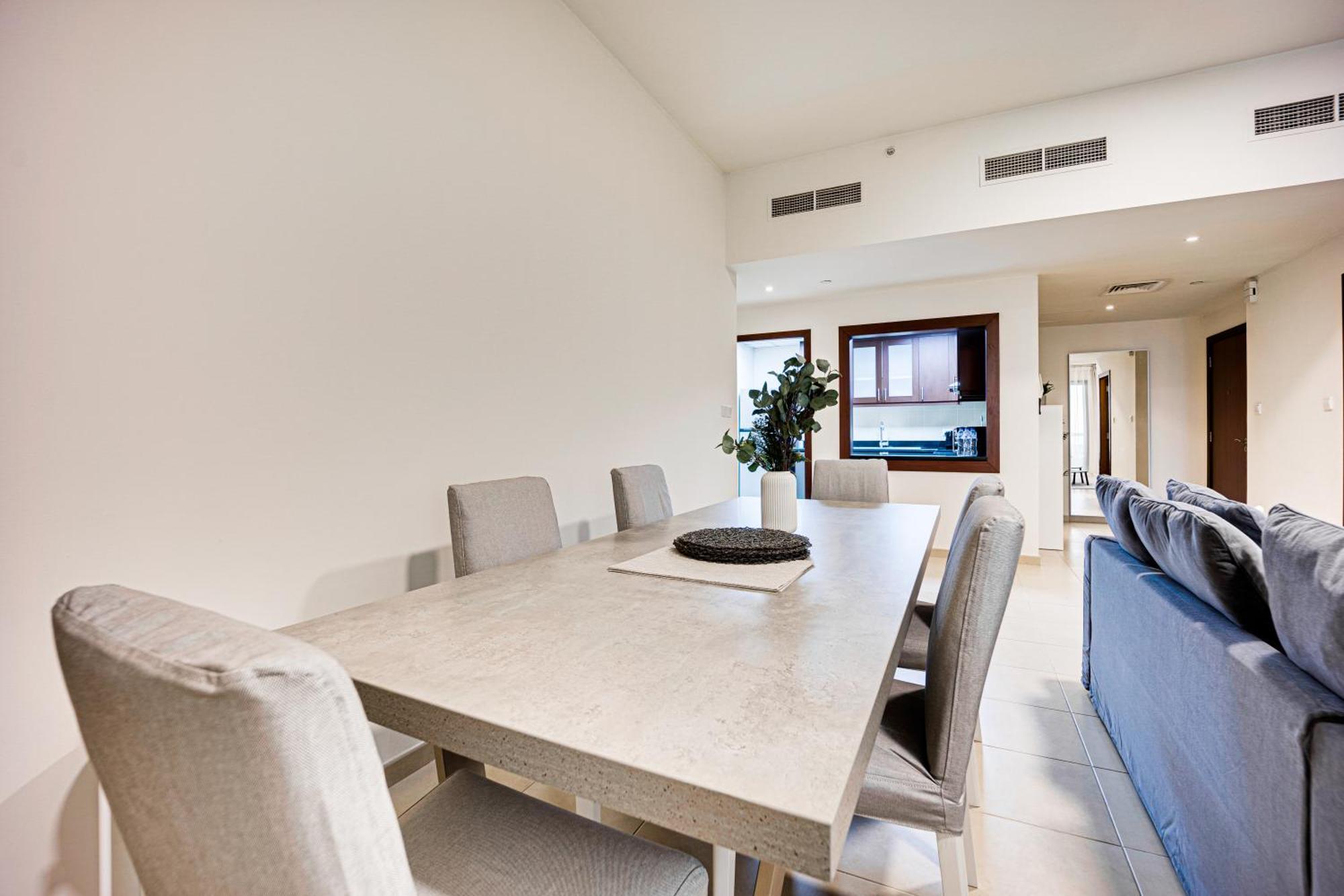 Apartment 2bd Near The In Bahar, Jbr Dubai
